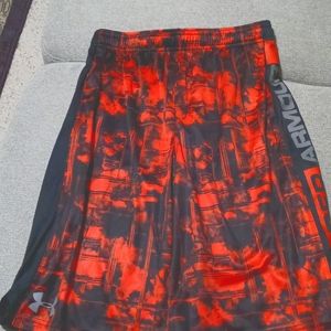 Under Armour red & black shorts